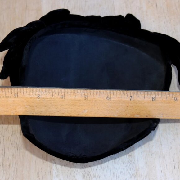 Womens 1920 Vintage Style Velvet Beret Hat Chic Cap - Picture 10 of 14